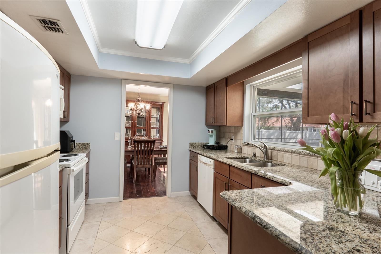 Image 9 of 31 For 7611 Wethersfield Drive