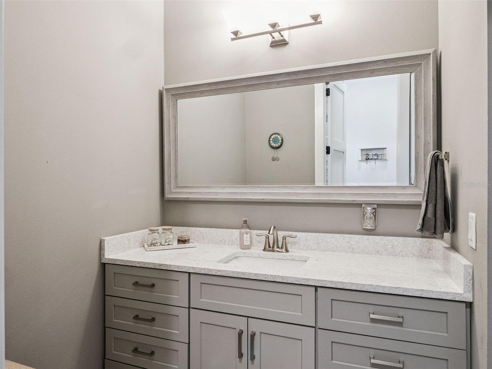 Image 36 of 94 For 16922 Apopka Springs Boulevard