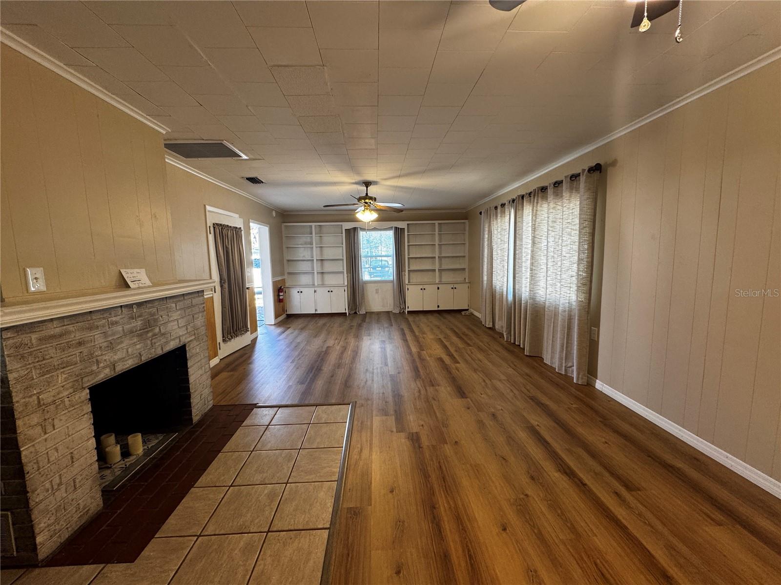 Image 2 of 10 For 4160 Melanie Lane