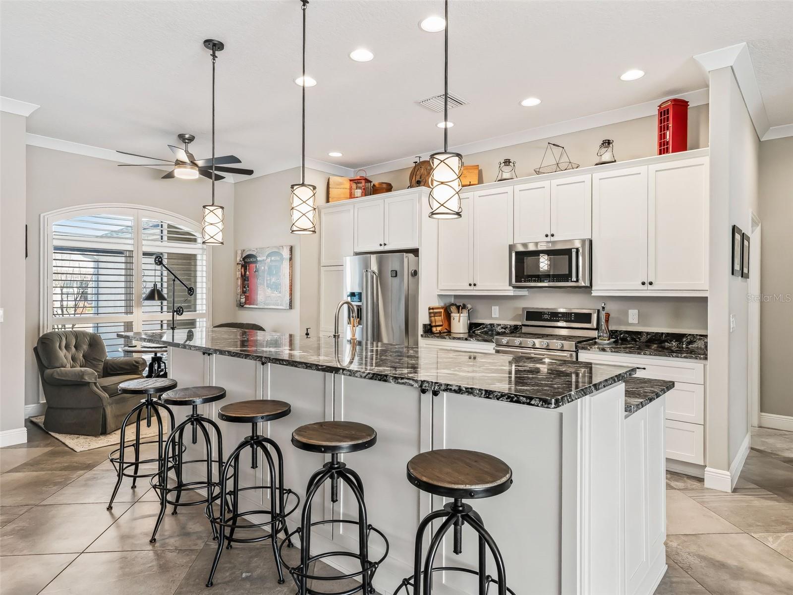 Image 10 of 63 For 3218 Zipperer Way