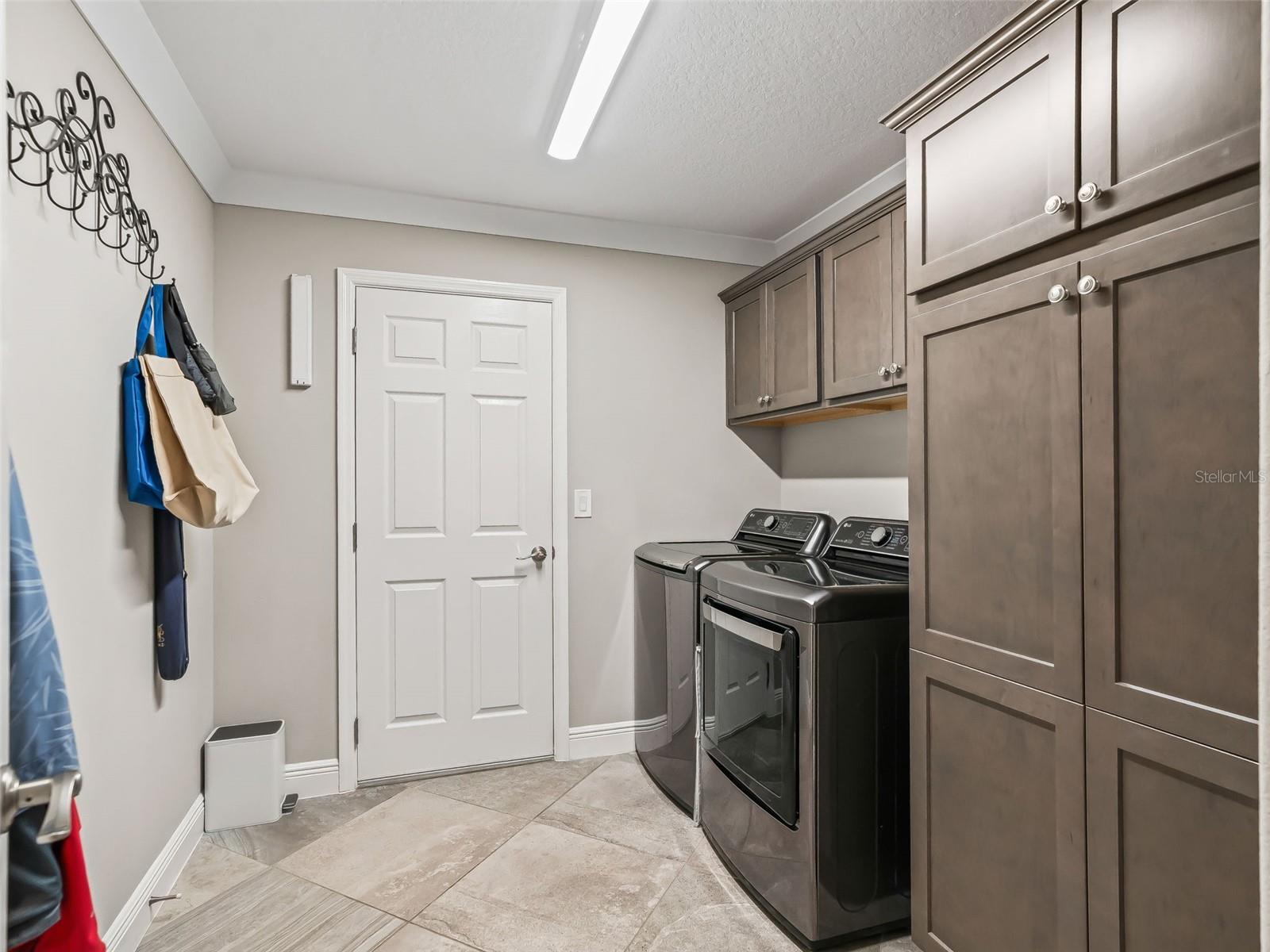 Image 30 of 63 For 3218 Zipperer Way