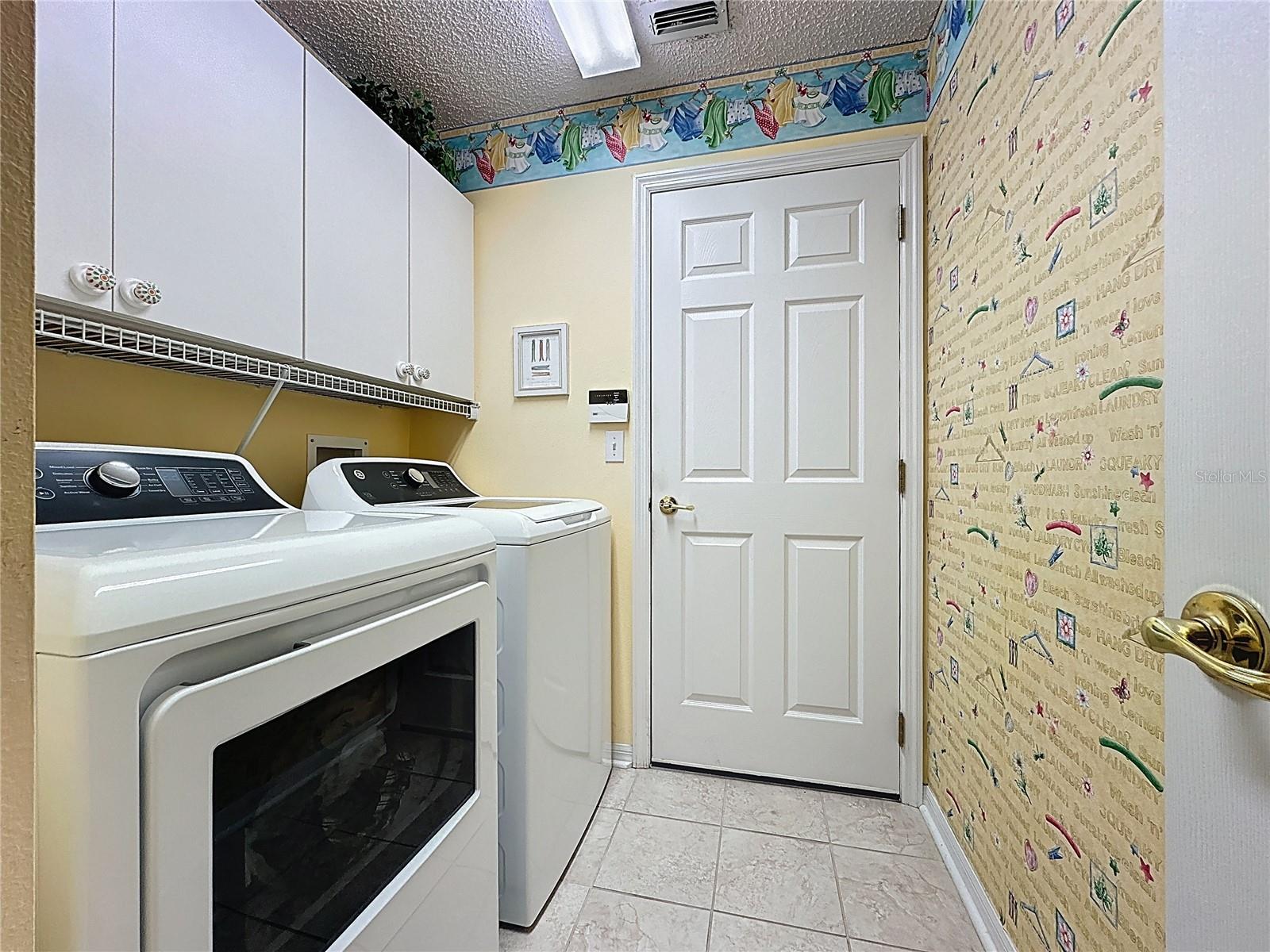 Image 20 of 74 For 3673 Rollingbrook Street