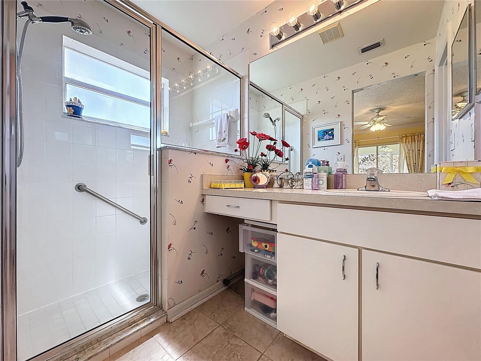 Image 26 of 74 For 3673 Rollingbrook Street