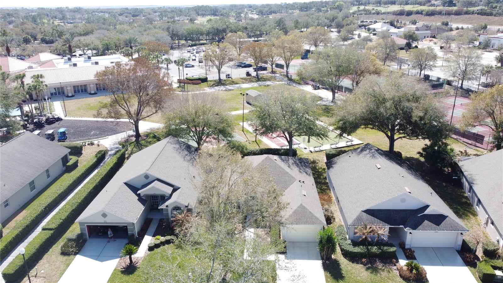 Image 34 of 74 For 3673 Rollingbrook Street