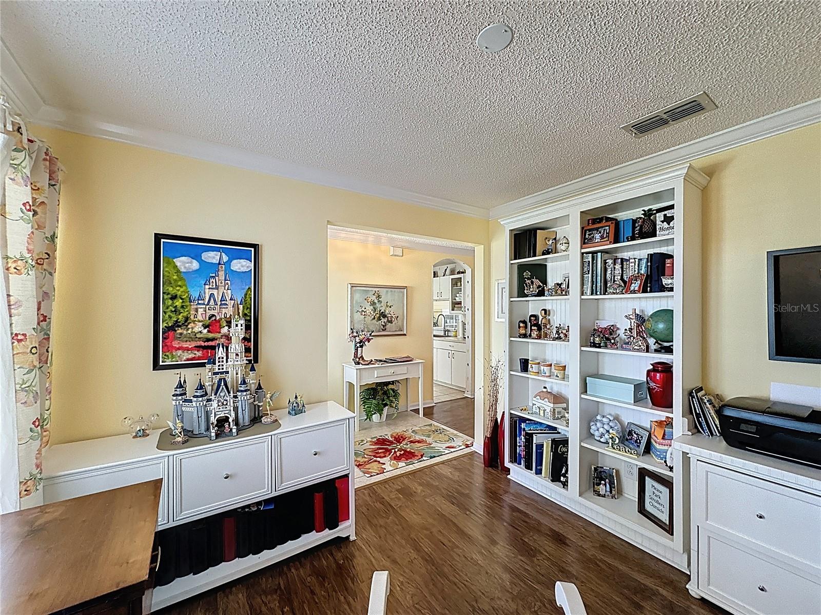 Image 6 of 74 For 3673 Rollingbrook Street