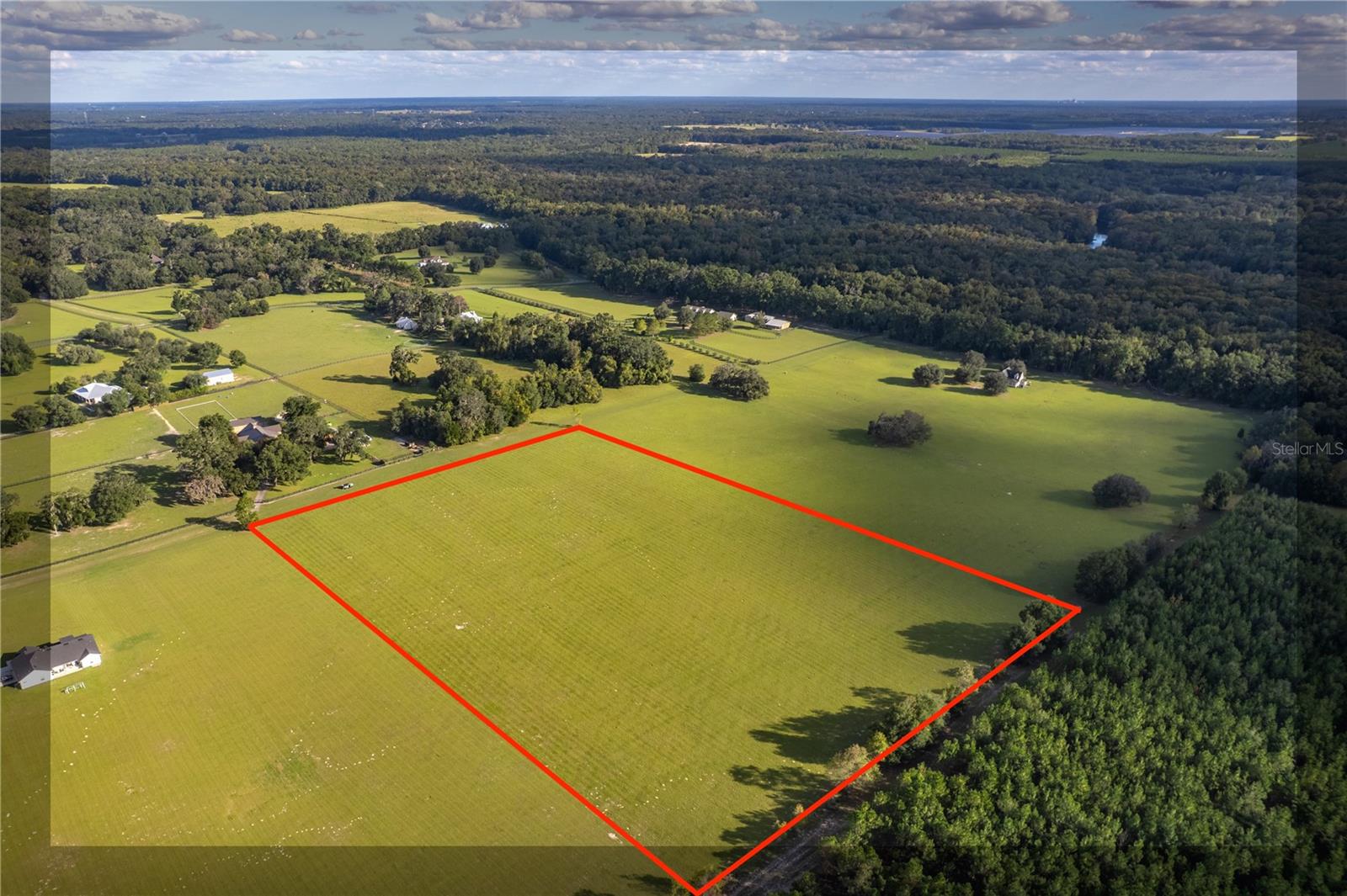 Image 9 of 14 For Blue Bird Court Sw