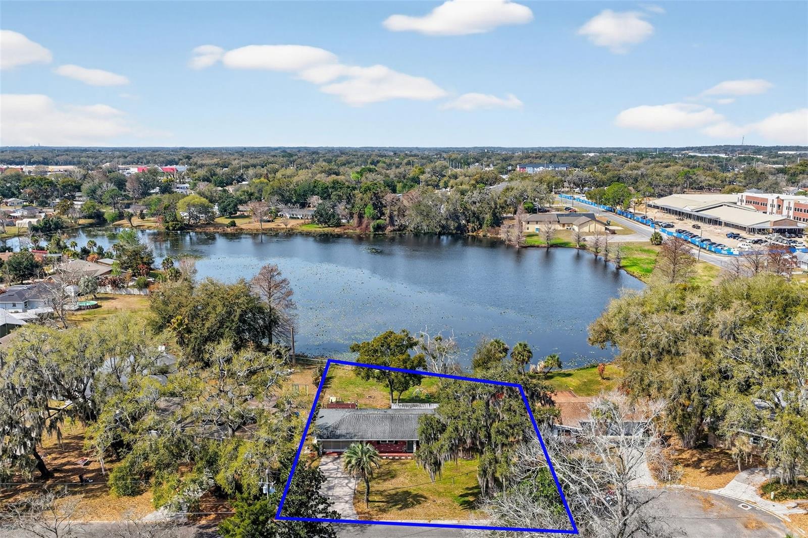 Image 3 of 31 For 1219 Oak Dr.