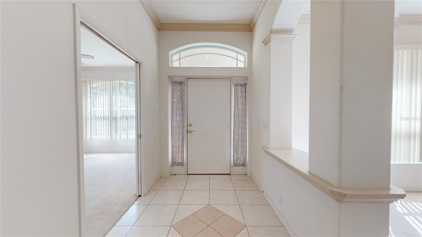 Listing photo id 2 for 19701 93rd Place