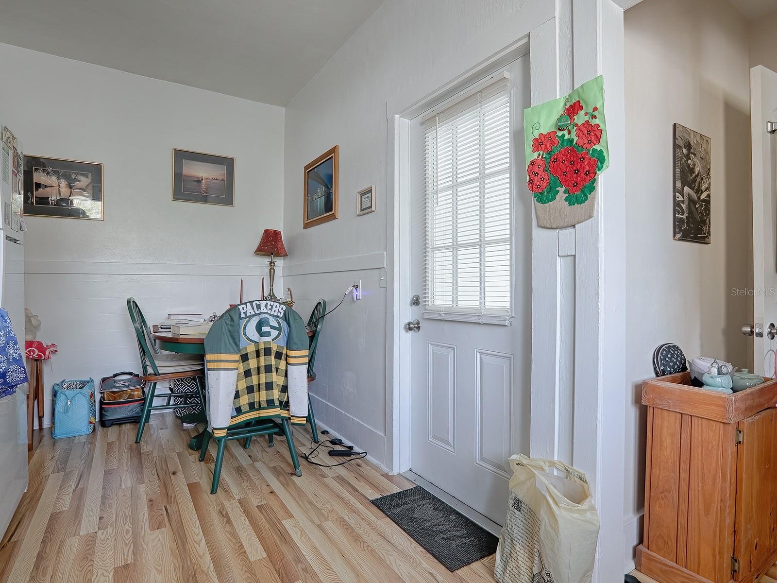 Image 43 of 96 For 422 & 426 Citrus Avenue