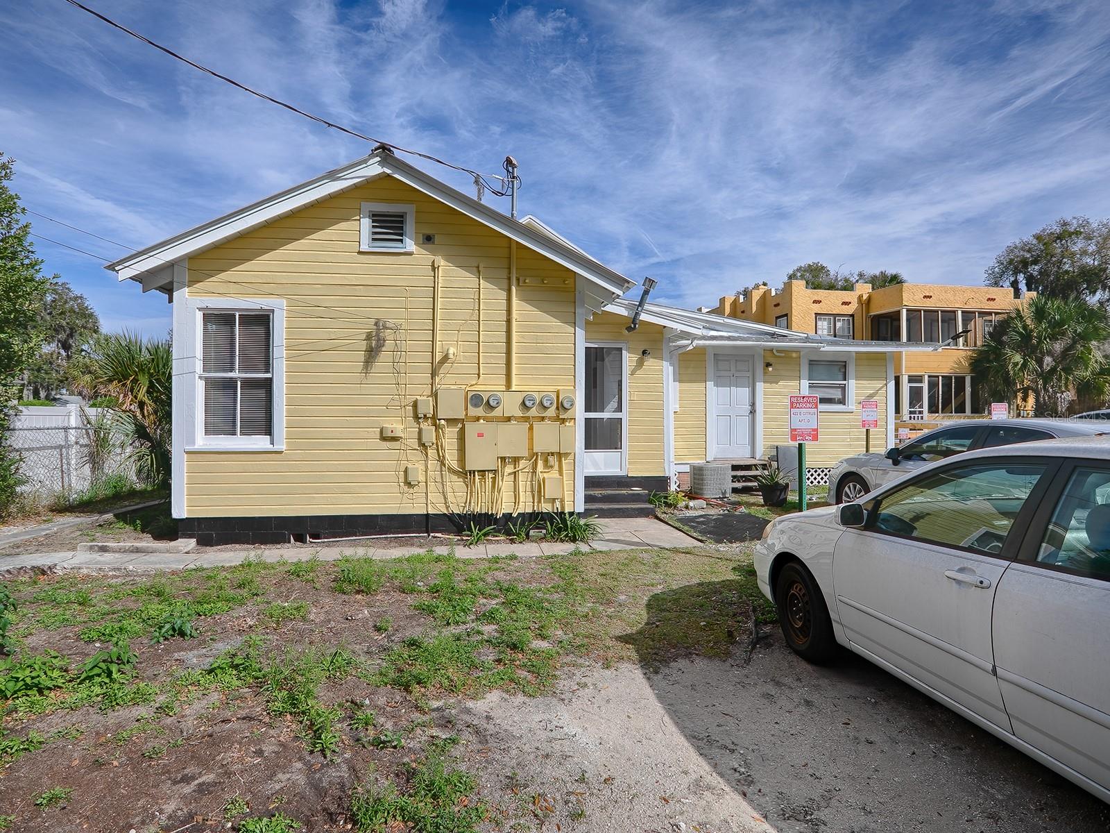 Image 6 of 96 For 422 & 426 Citrus Avenue