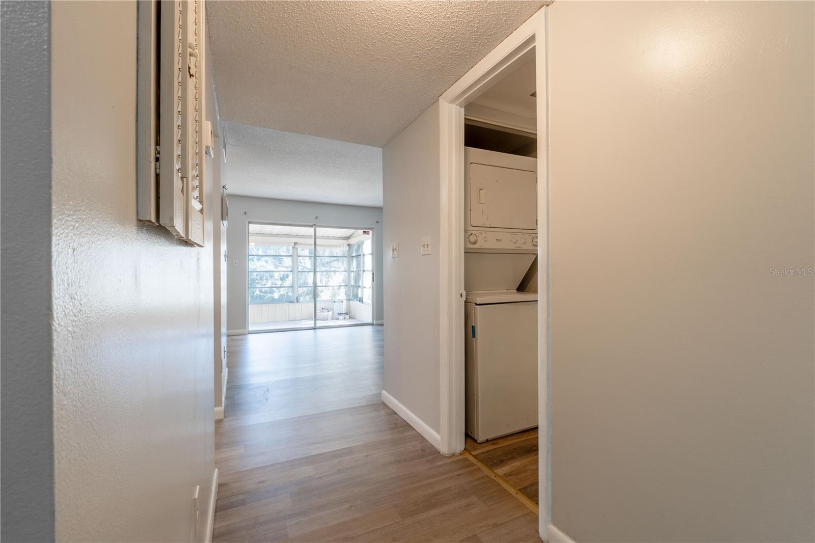 Image 10 of 32 For 600 Fairways Circle B