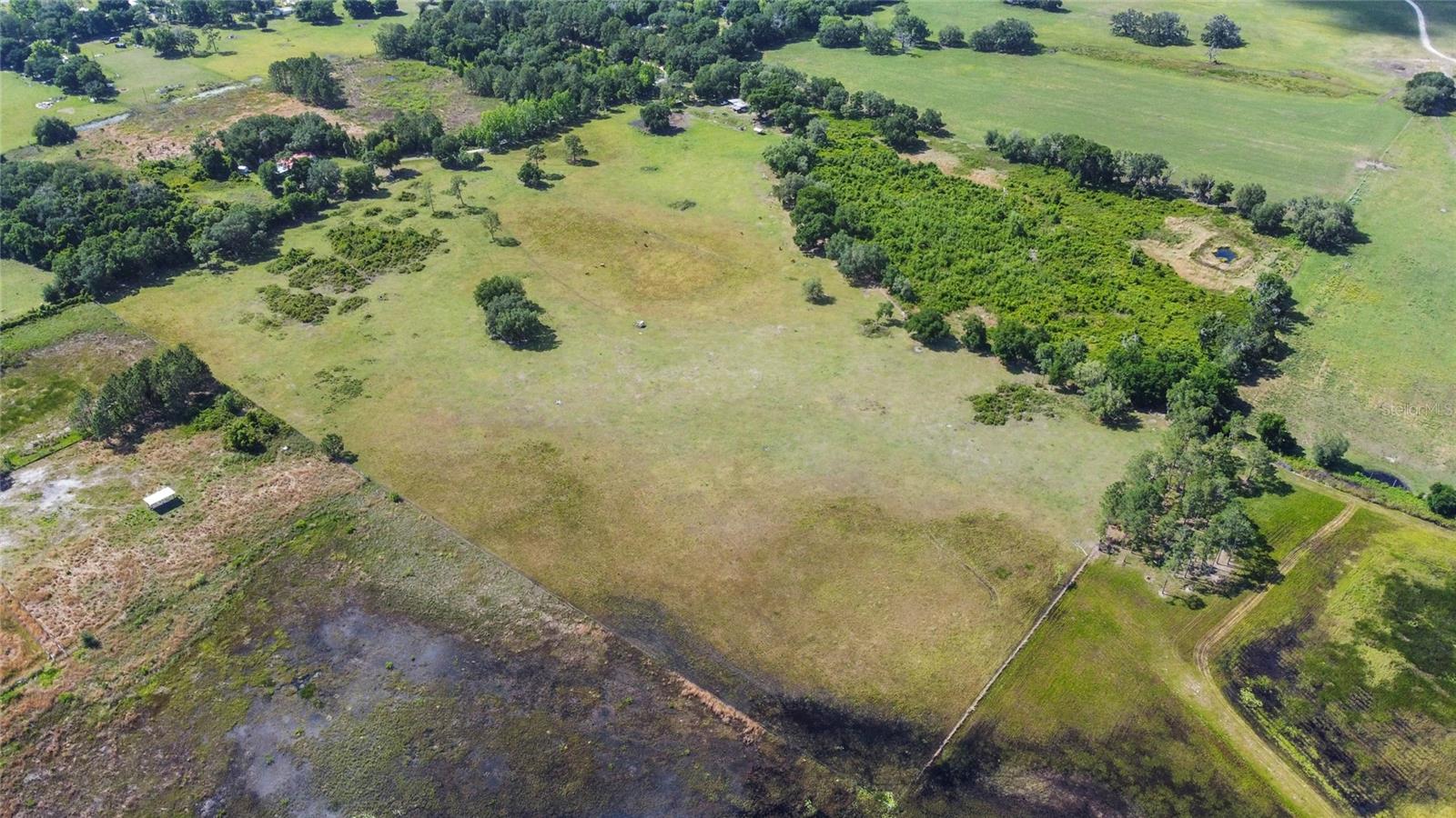 Image 15 of 24 For 51st Lane