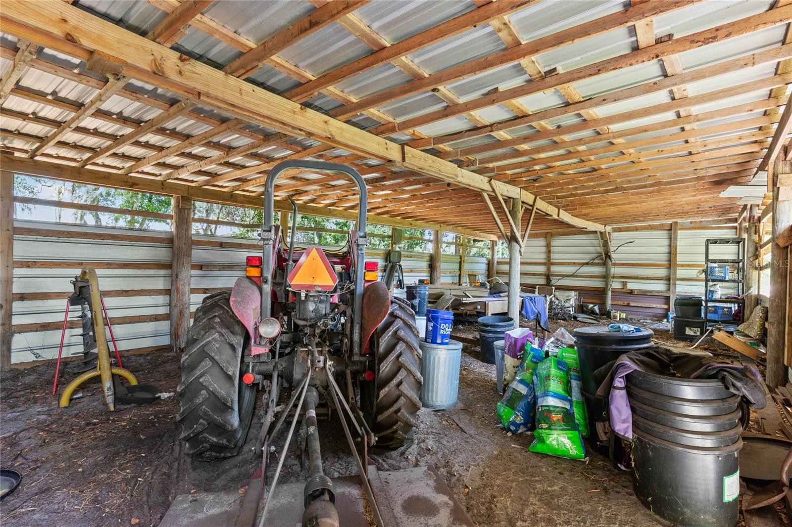 Image 8 of 24 For 51st Lane