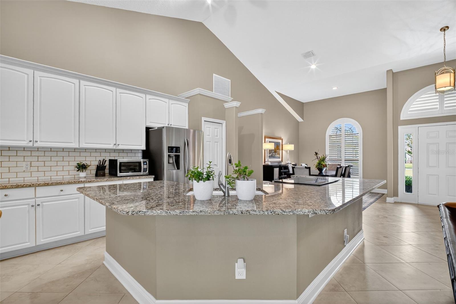 Image 12 of 59 For 19147 Park Place Boulevard