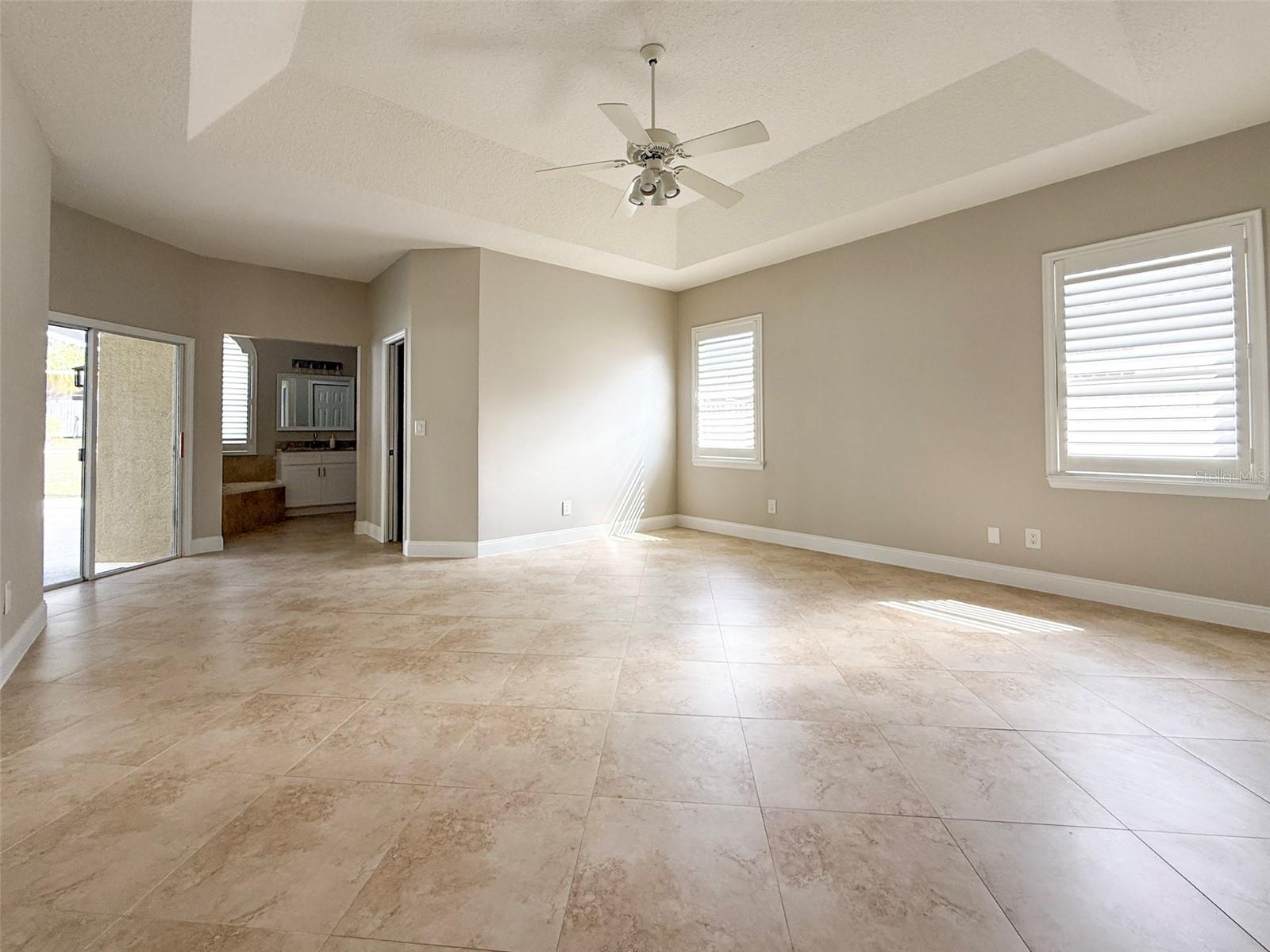 Image 19 of 59 For 19147 Park Place Boulevard