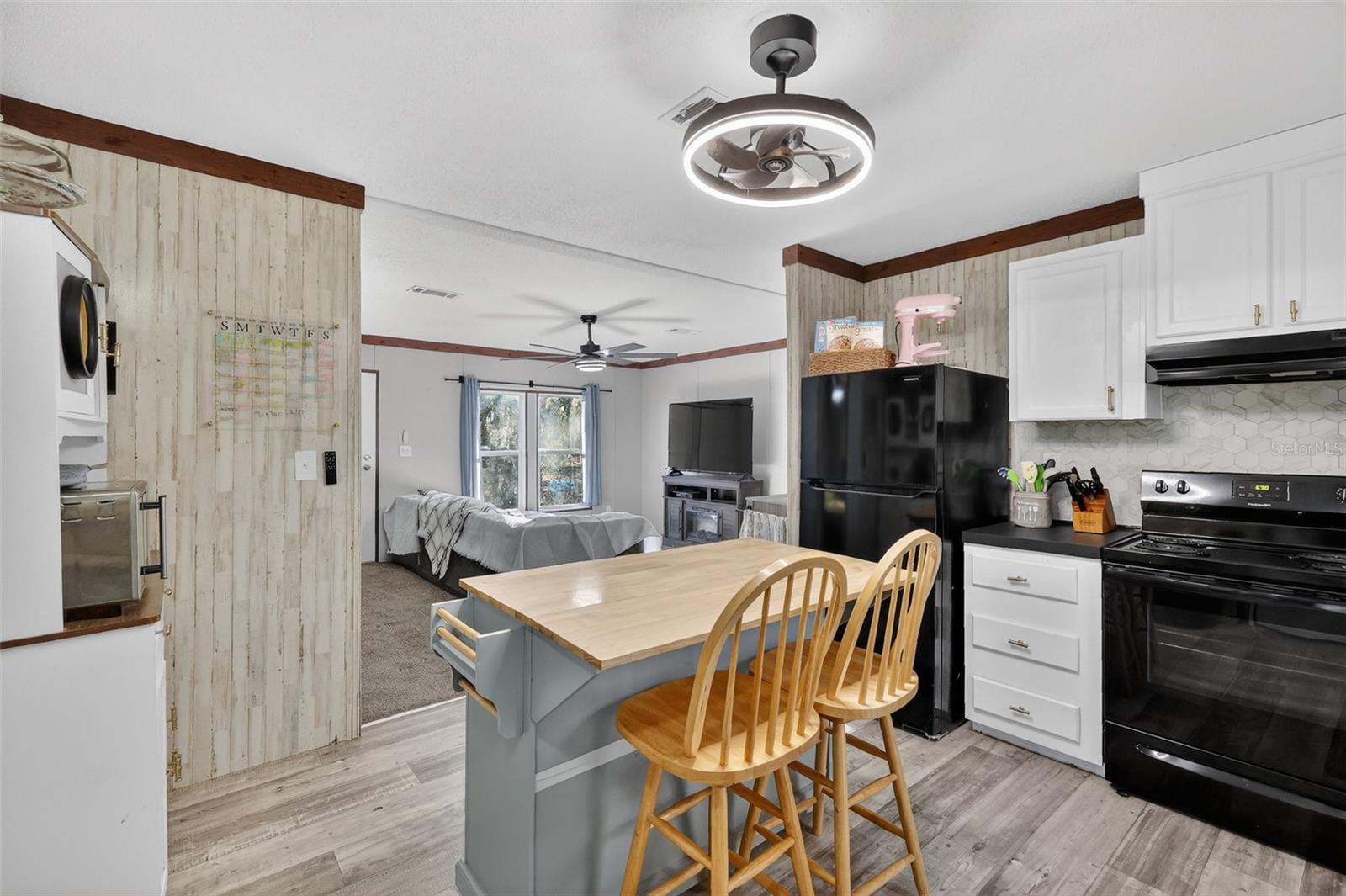 Image 7 of 25 For 43011 3rd Street