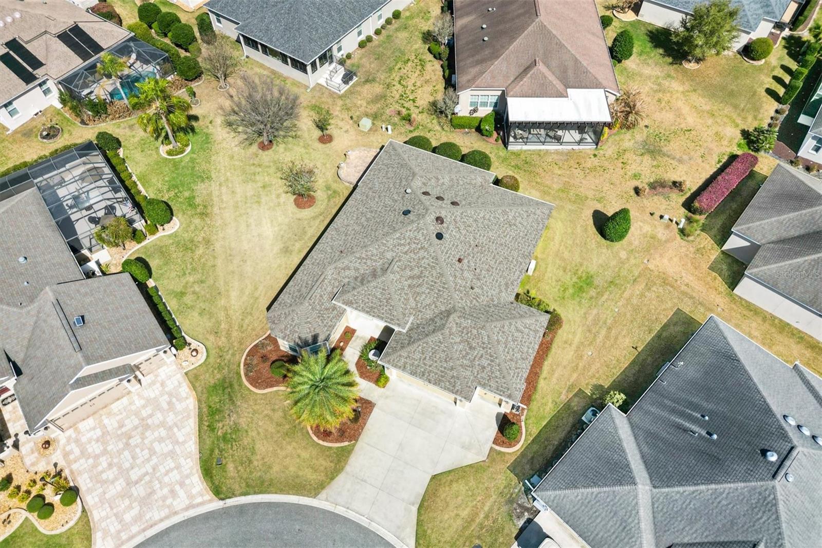 Listing photo id 0 for 3183 Apollo Lane