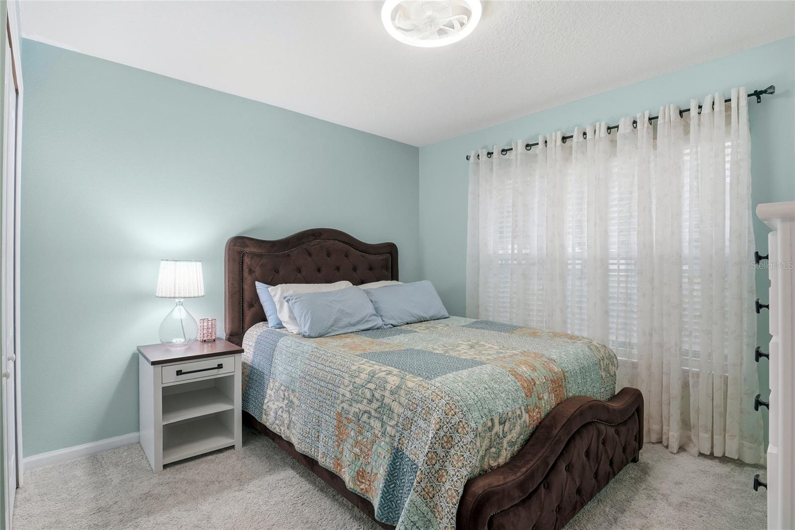 Image 15 of 34 For 476 Sauvignon Way