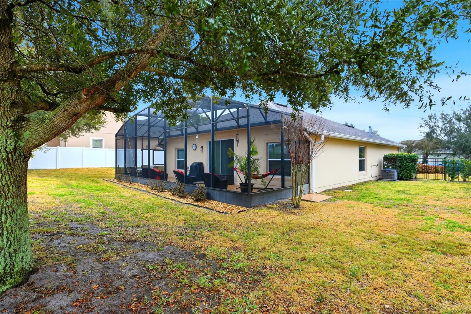 Image 24 of 34 For 476 Sauvignon Way