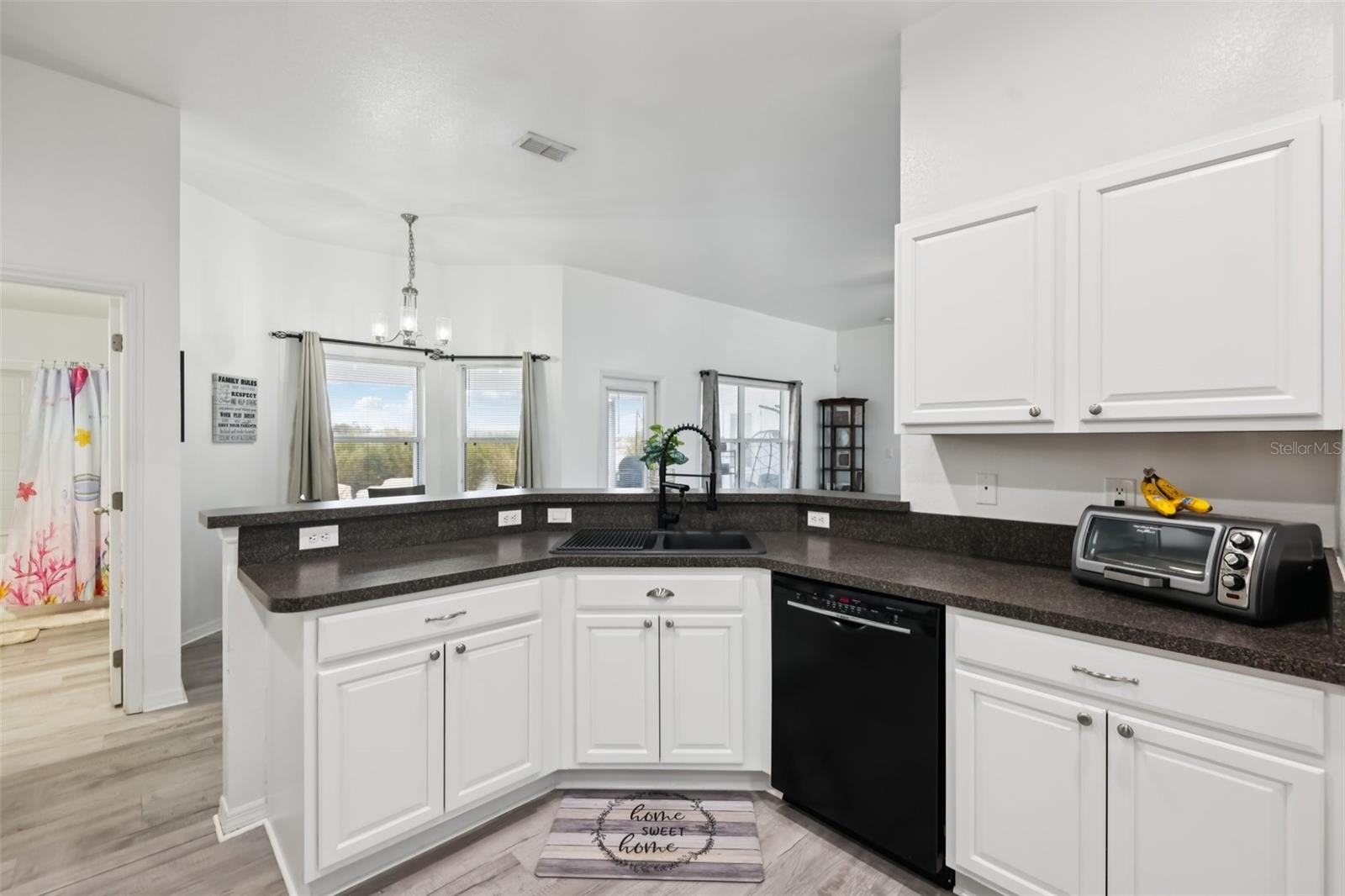 Image 14 of 51 For 5891 98th Place