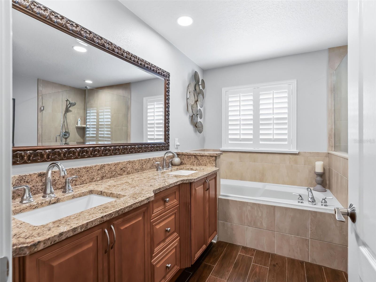 Image 28 of 47 For 17471 116th Court Road