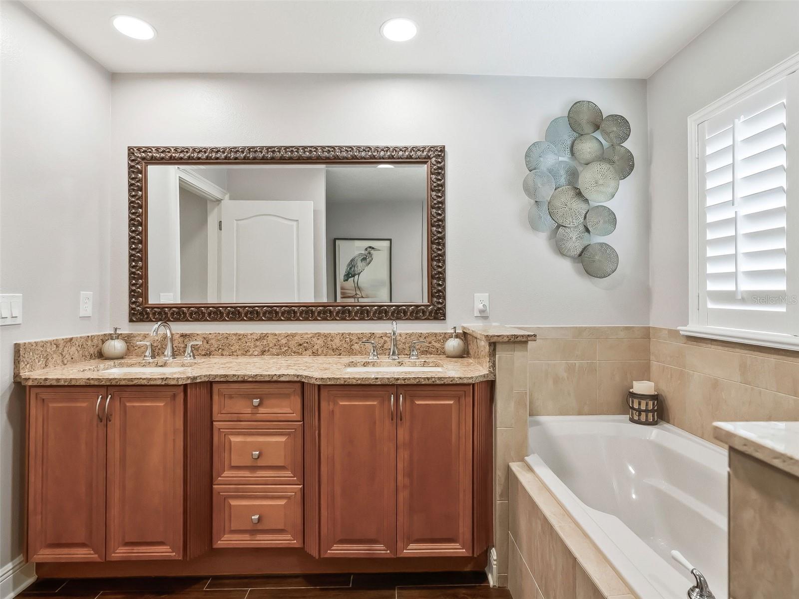 Image 30 of 47 For 17471 116th Court Road