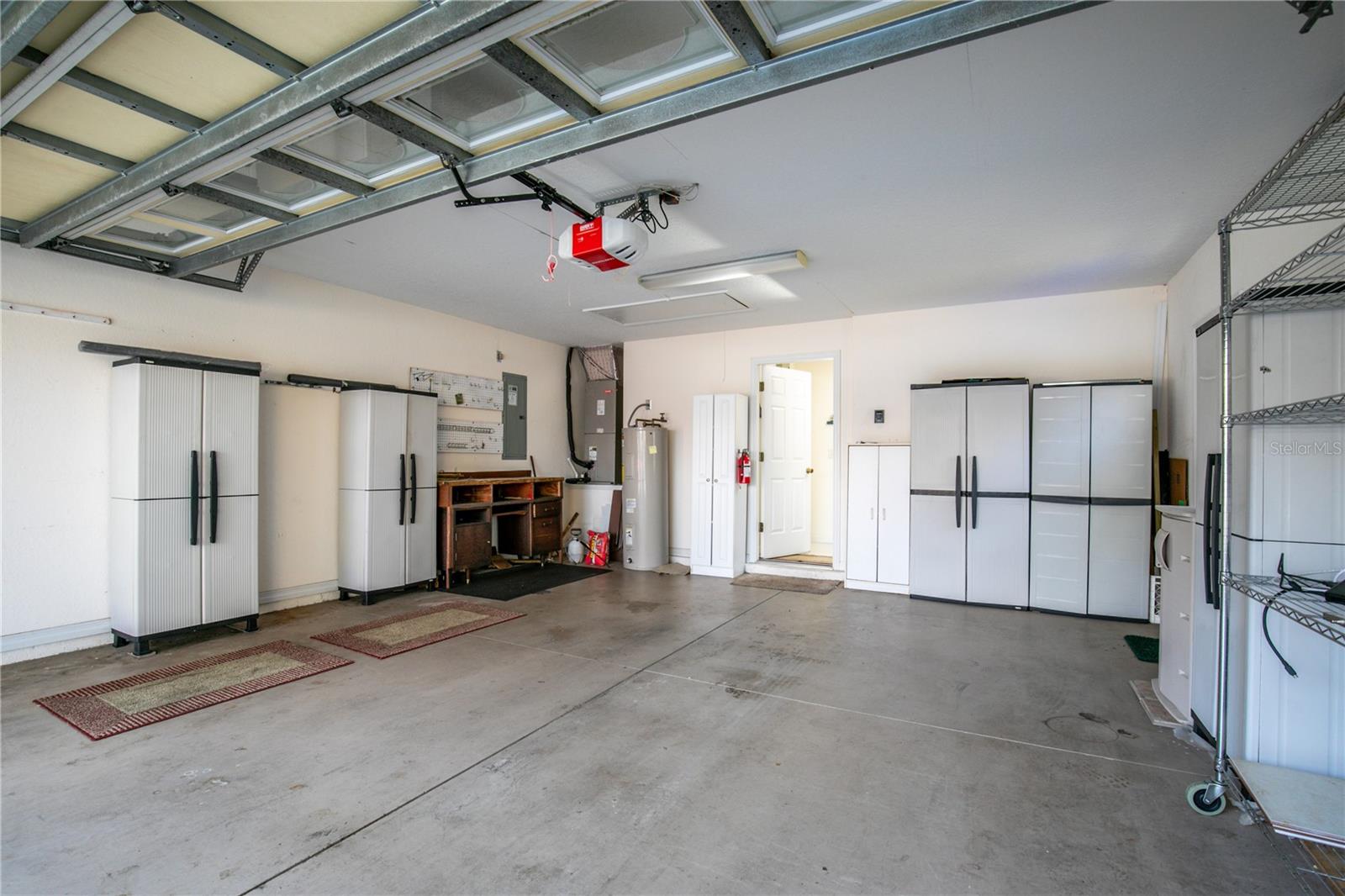 Image 31 of 41 For 1547 Lake Villa Drive