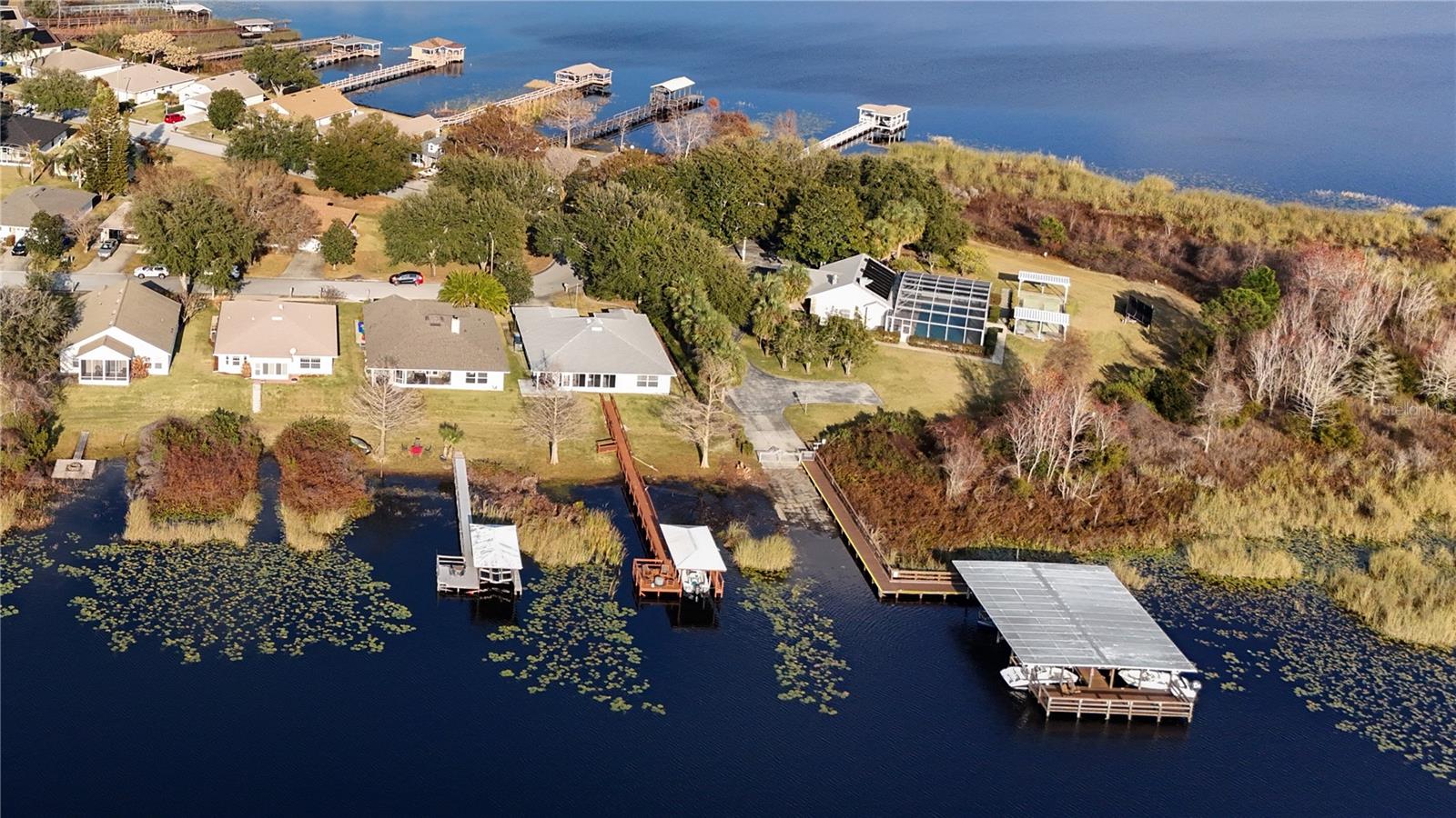 Image 35 of 41 For 1547 Lake Villa Drive