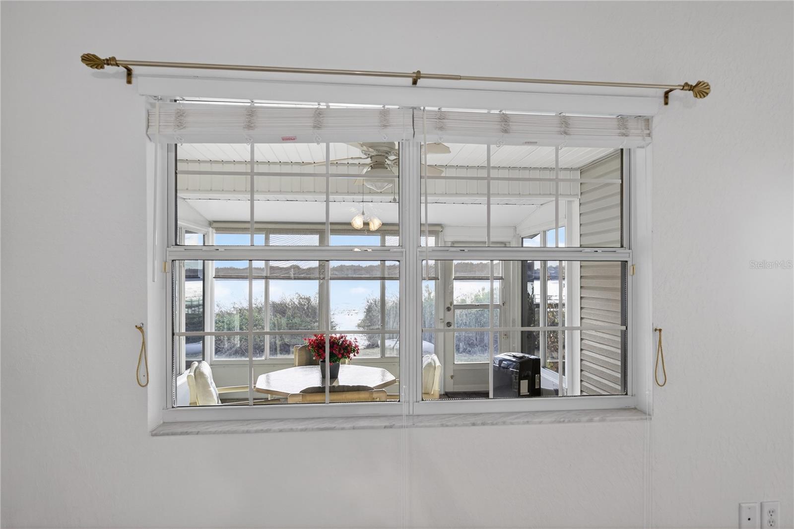 Image 7 of 41 For 1547 Lake Villa Drive