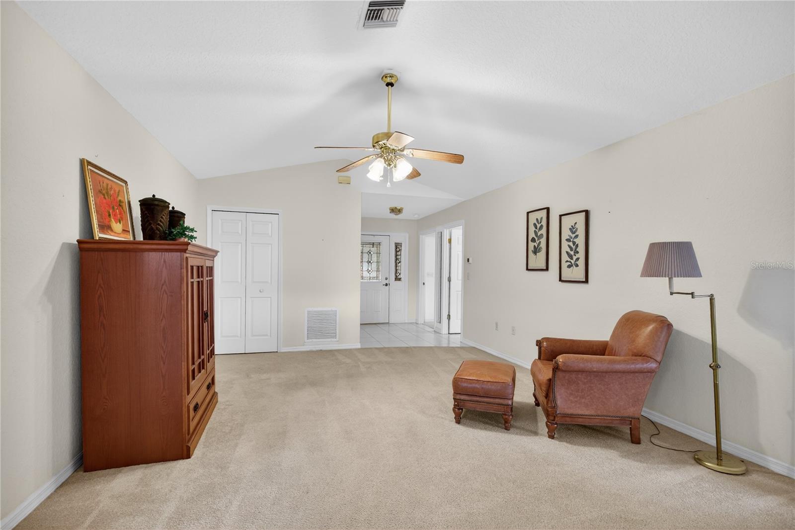 Image 8 of 41 For 1547 Lake Villa Drive