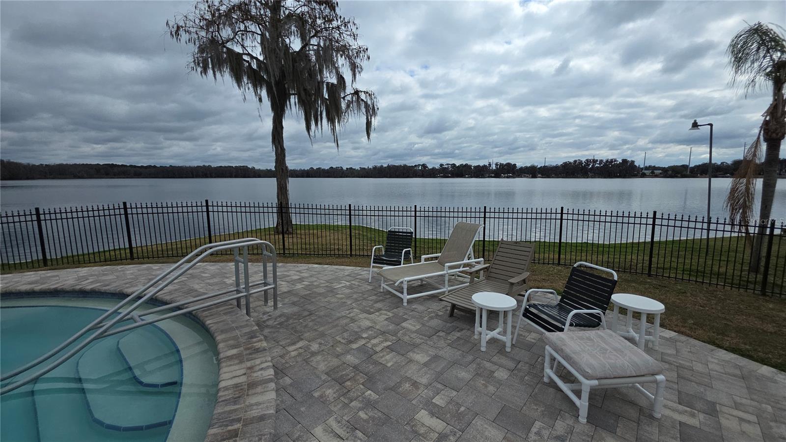 Details for 252 Pinewood Drive, EUSTIS, FL 32726