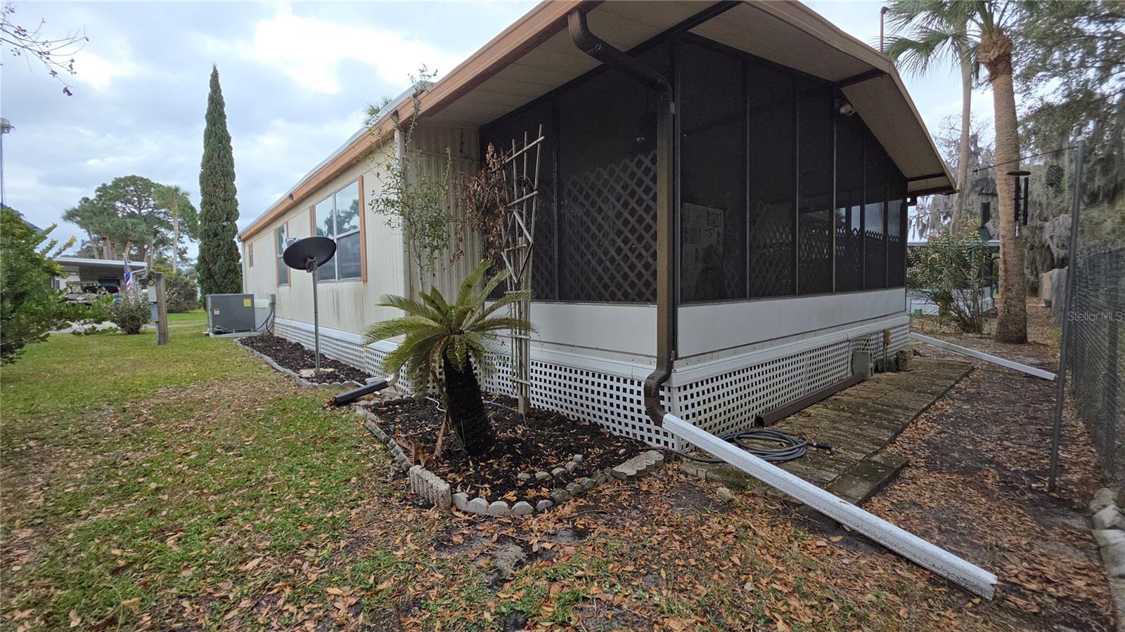 Image 26 of 34 For 252 Pinewood Drive