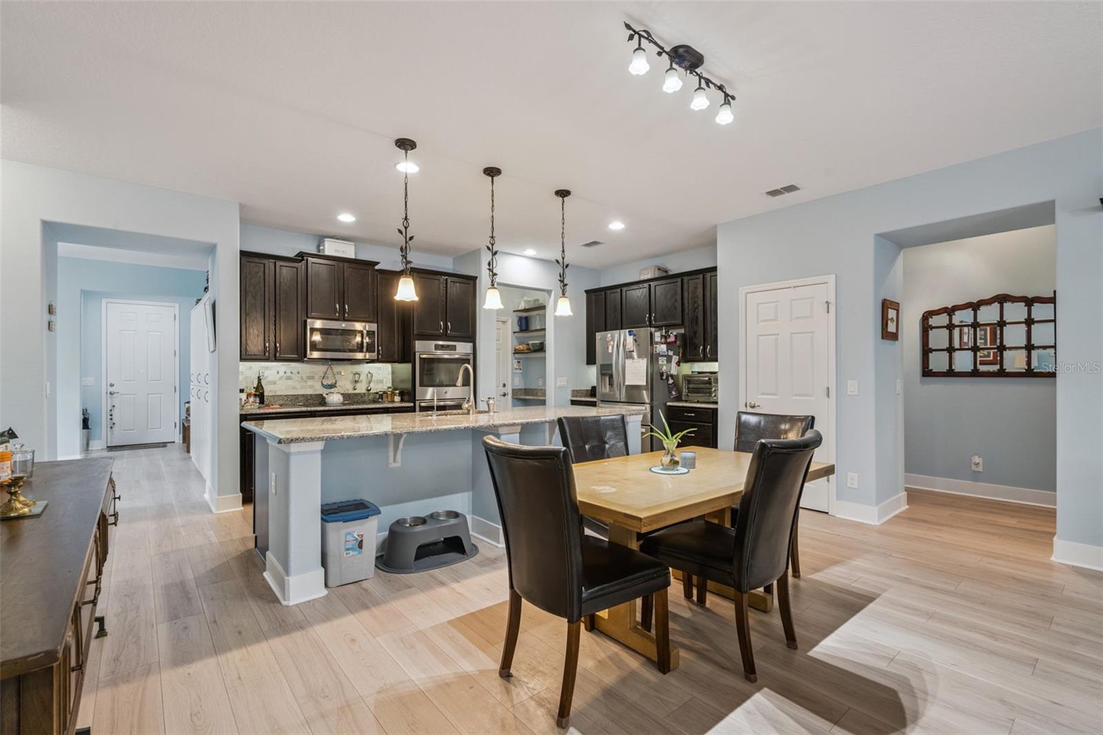 Image 12 of 46 For 9344 Ivywood Street