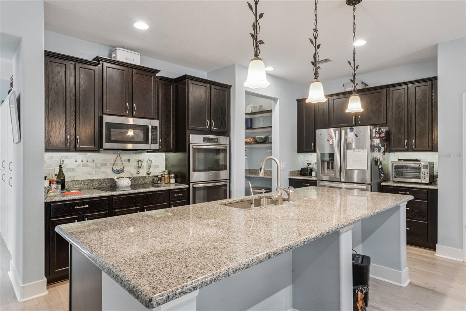 Image 14 of 46 For 9344 Ivywood Street