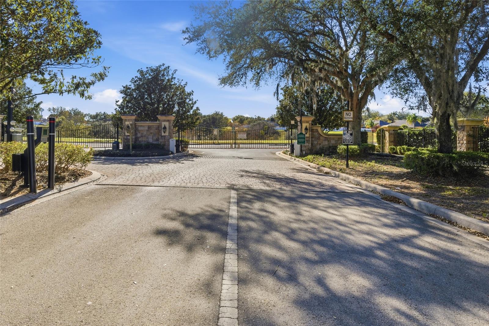 Image 32 of 34 For 932 Cornell Avenue