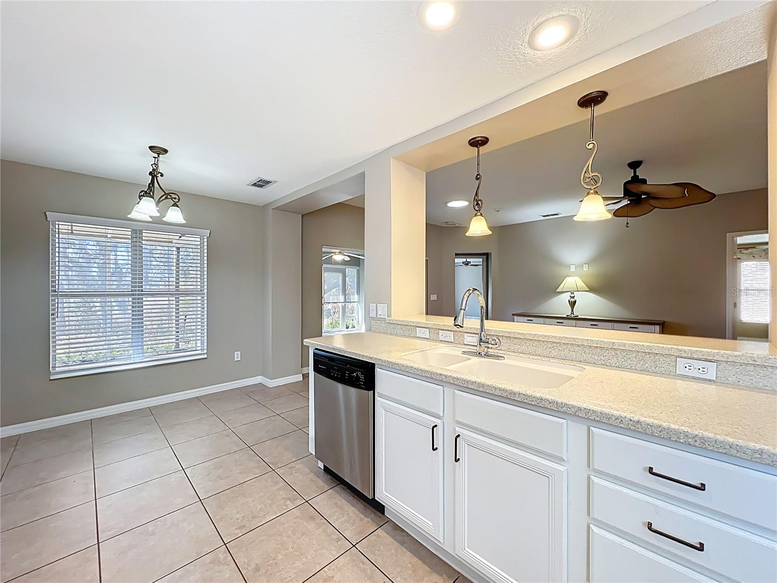 Image 14 of 51 For 26815 White Plains Way