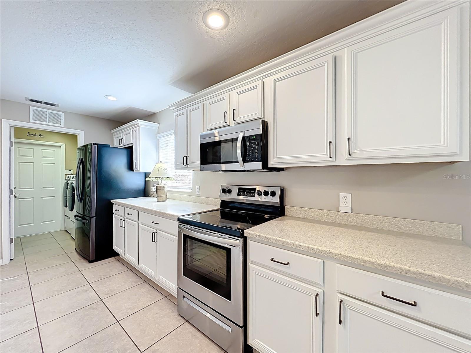 Image 16 of 51 For 26815 White Plains Way