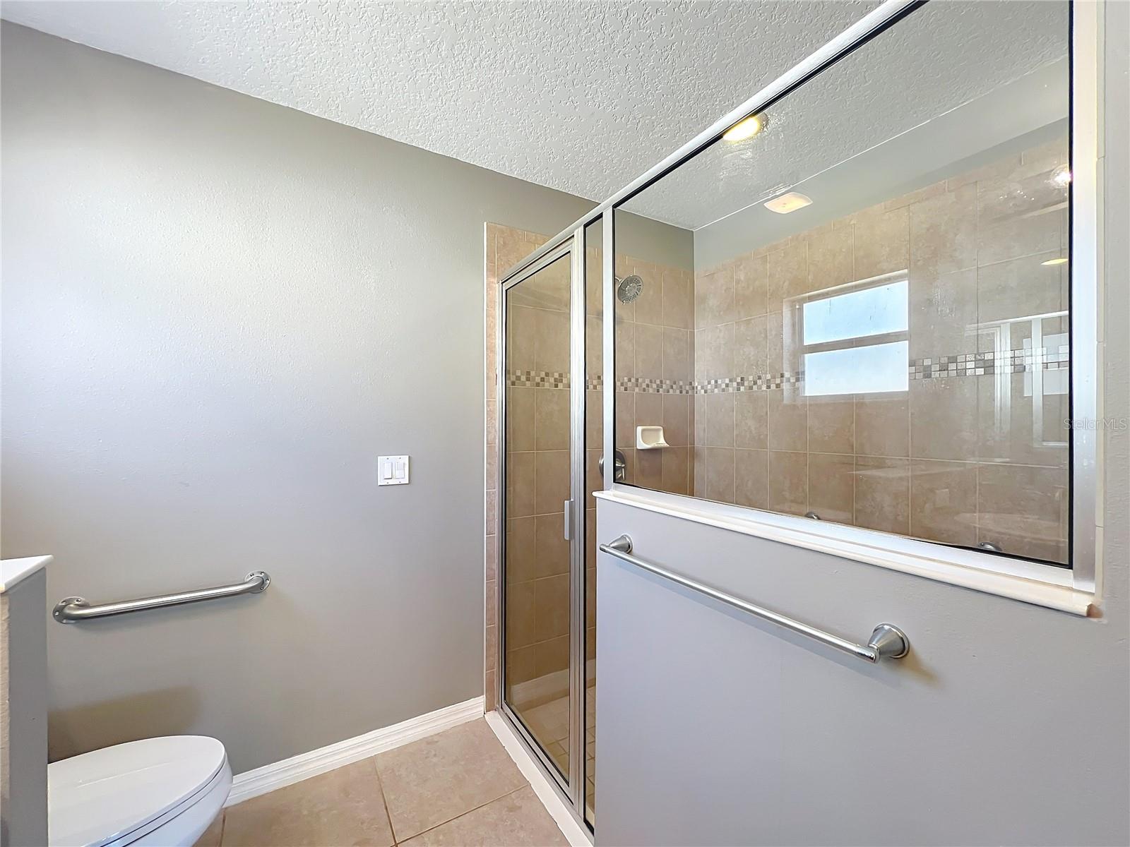 Image 27 of 51 For 26815 White Plains Way