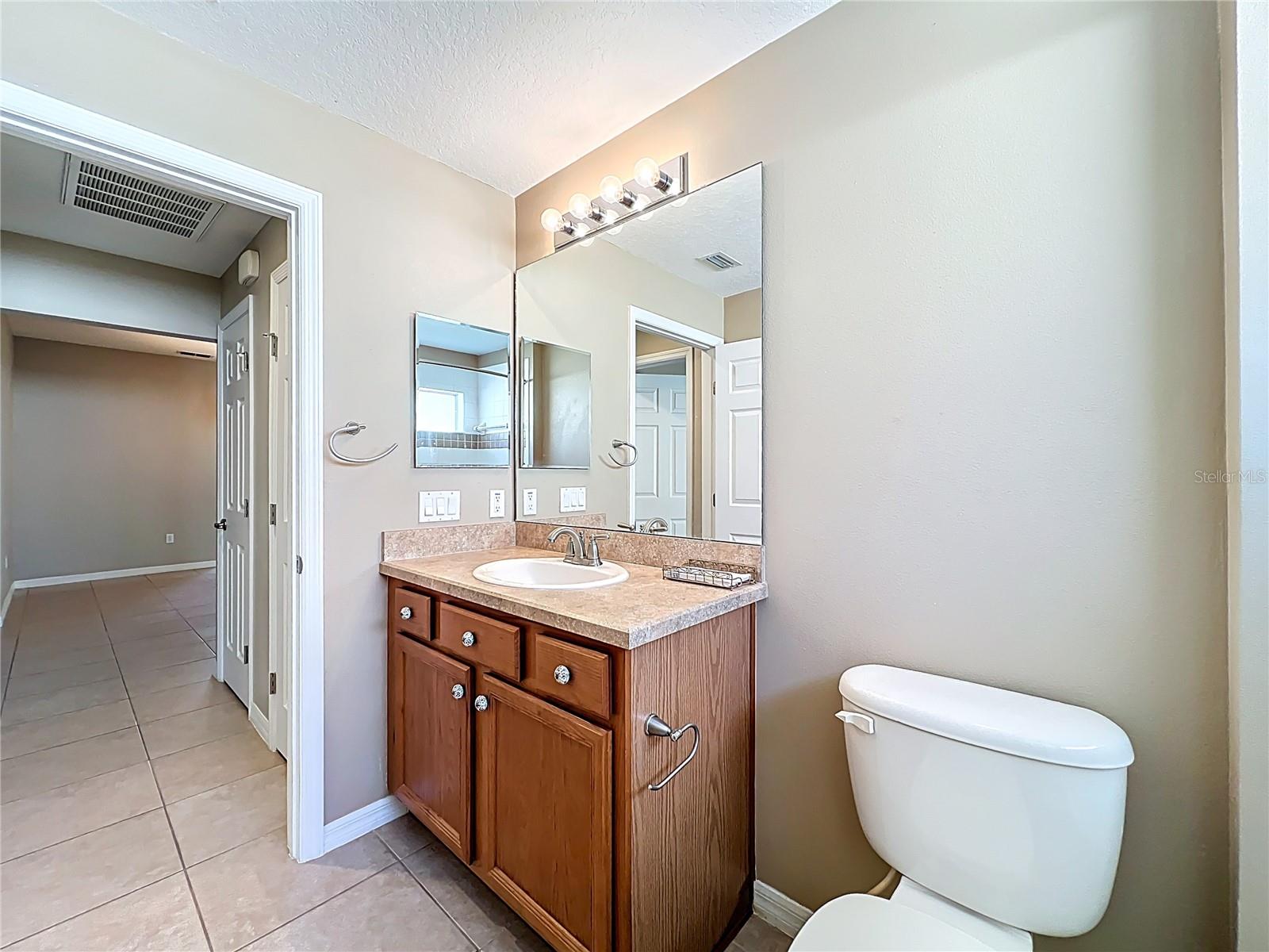 Image 35 of 51 For 26815 White Plains Way