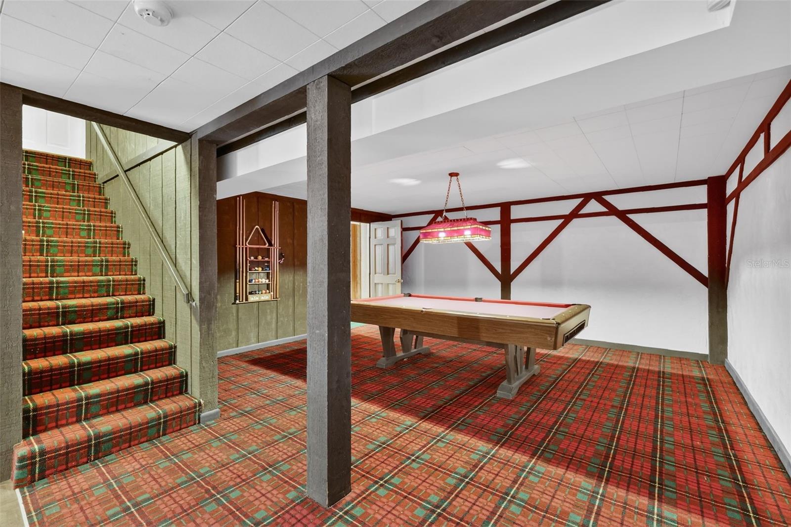 Image 34 of 61 For 2000 Country Club Drive