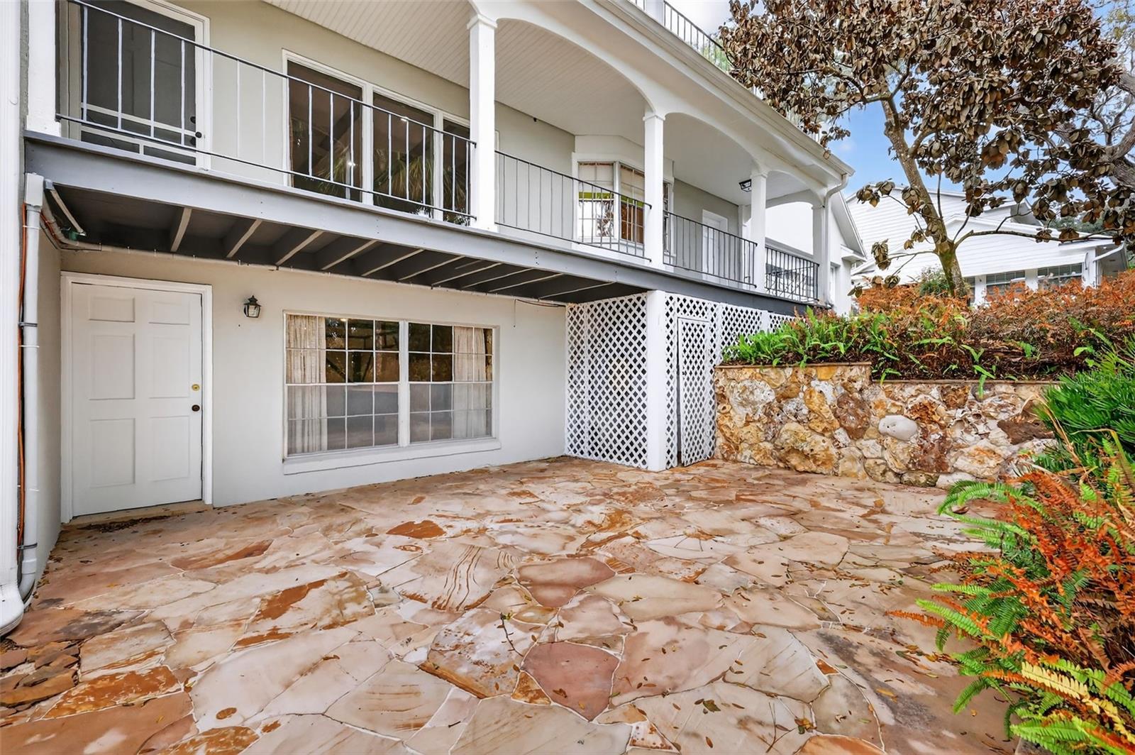 Image 45 of 61 For 2000 Country Club Drive