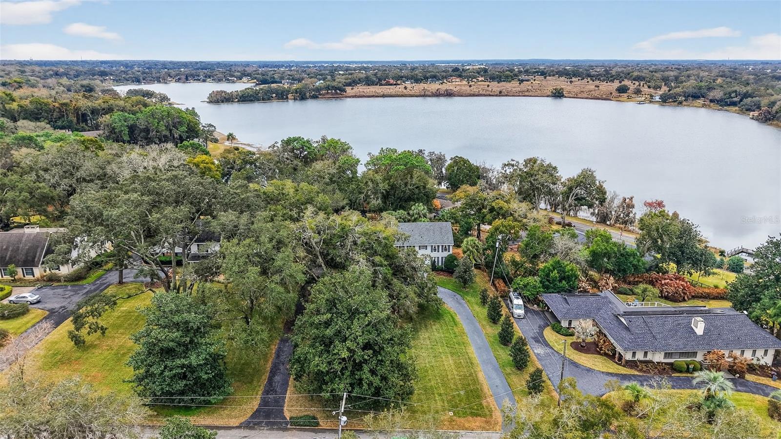 Image 55 of 61 For 2000 Country Club Drive