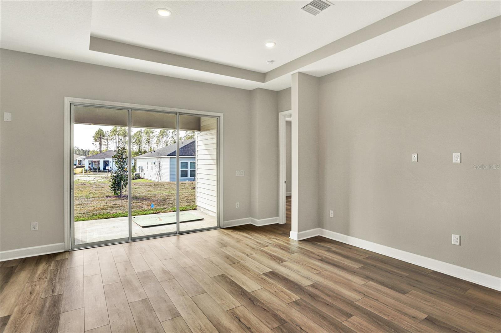 Image 14 of 23 For 42 Falmouth Drive