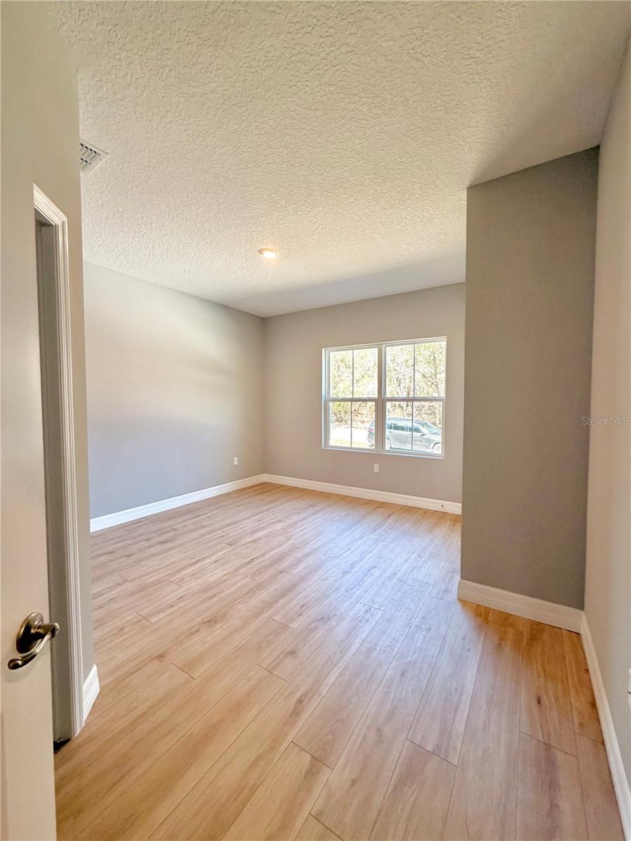 Image 14 of 27 For 5226 Prentice Lane