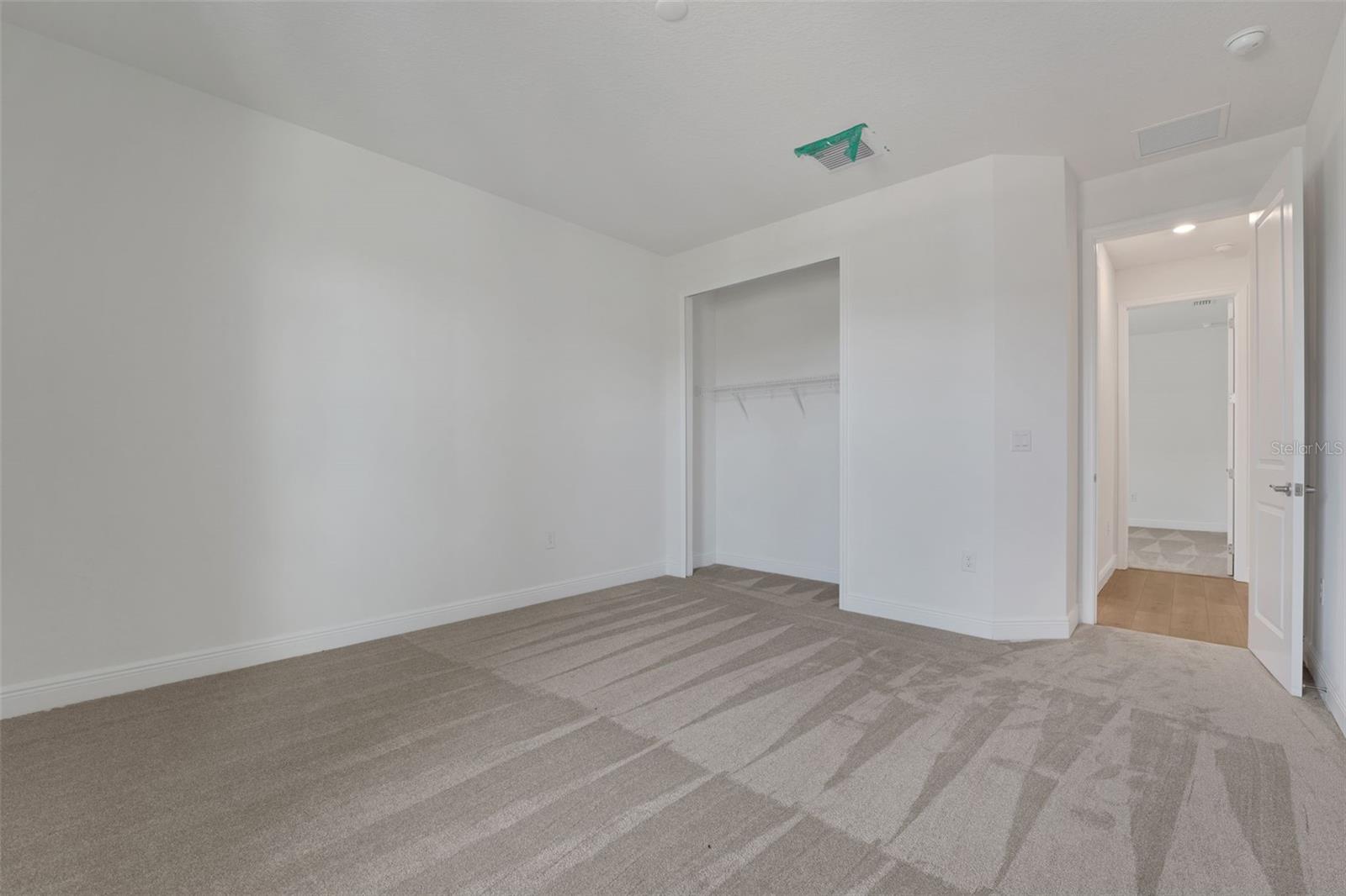 Image 40 of 49 For 7425 Sea Manatee Street