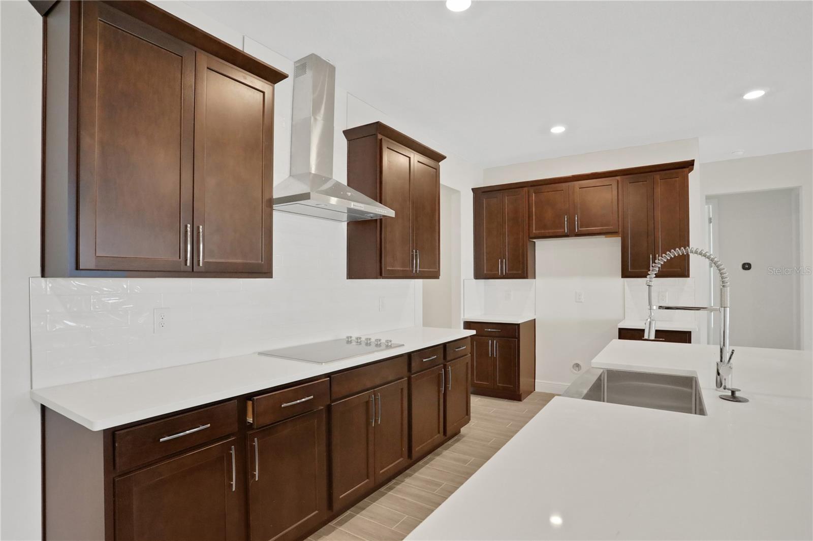 Image 11 of 55 For 7421 Sea Manatee Street