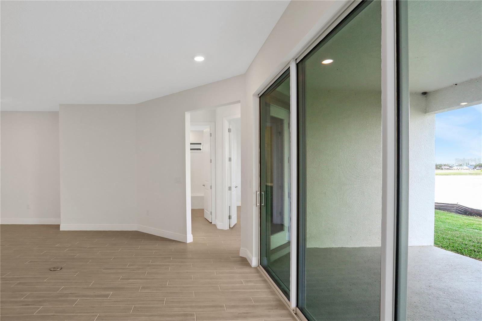 Image 17 of 55 For 7421 Sea Manatee Street