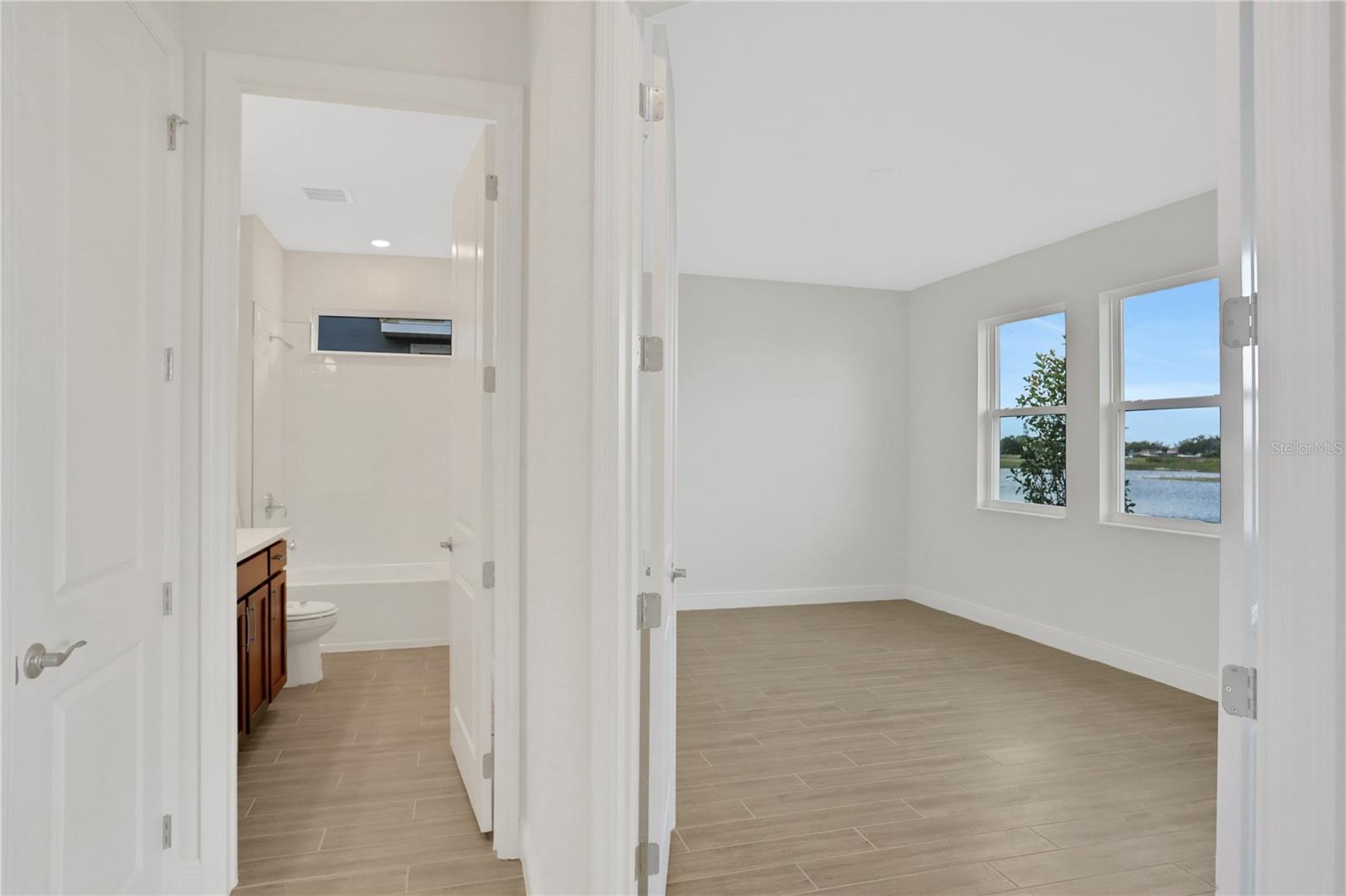 Image 23 of 55 For 7421 Sea Manatee Street