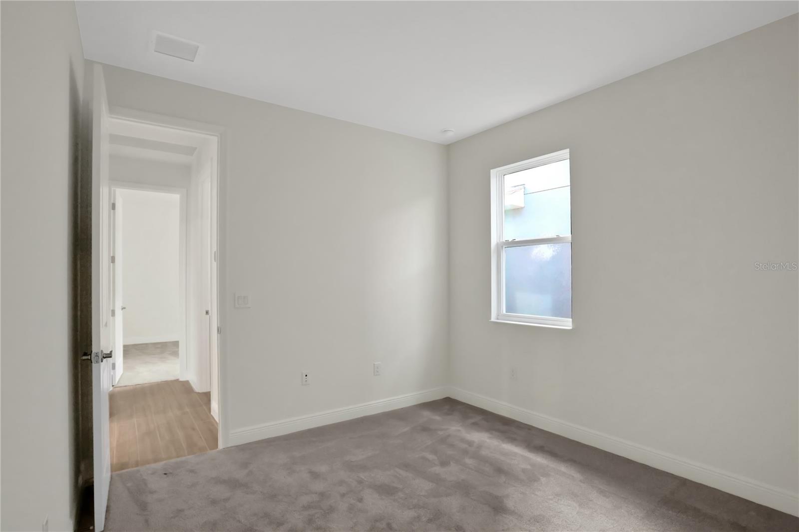 Image 43 of 55 For 7421 Sea Manatee Street