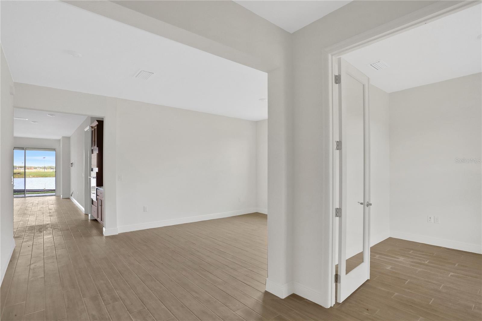 Image 6 of 55 For 7421 Sea Manatee Street